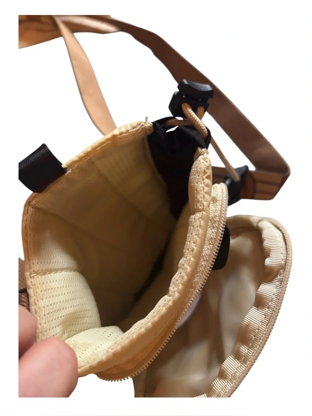 The North Face | Classic Cream & Black Mini Travel Bag Crossbody Hikers Outdoor